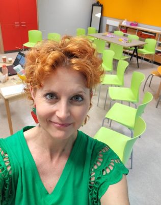 Alexandra Stok